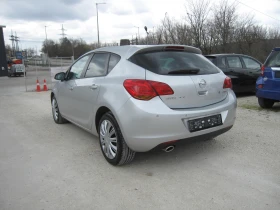 Opel Astra 1, 4-turbo, снимка 3