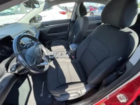 Hyundai Elantra Automatic, снимка 8