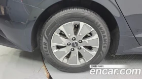 Kia K5, снимка 5