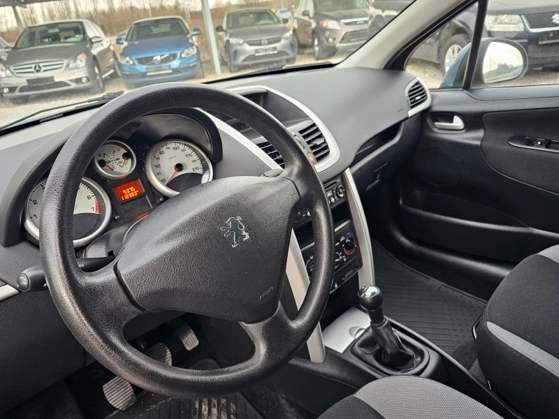 Peugeot 207 1.4i КЛИМАТИК РЕАЛНИ КИЛОМЕТРИ, снимка 12 - Автомобили и джипове - 44302905