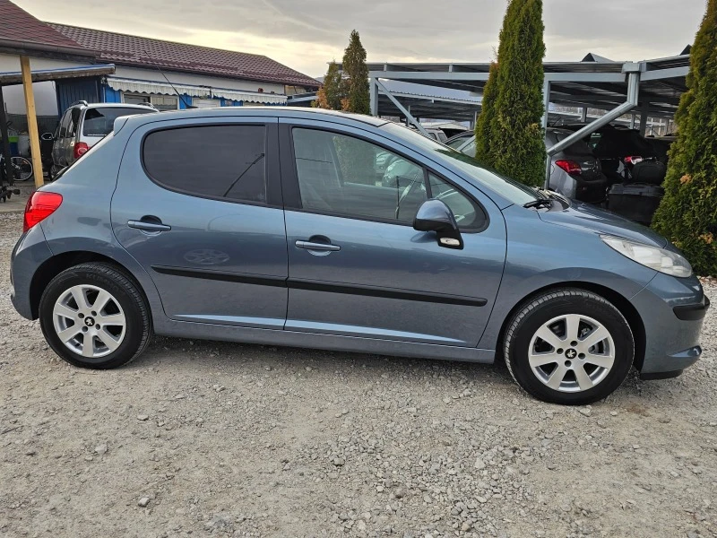 Peugeot 207 1.4i КЛИМАТИК РЕАЛНИ КИЛОМЕТРИ, снимка 6 - Автомобили и джипове - 44302905