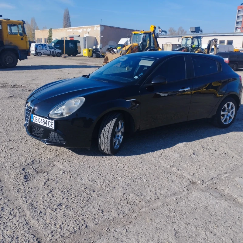 Alfa Romeo Giulietta 1.6d/start stop/media phone/6 speed, снимка 2 - Автомобили и джипове - 48024543