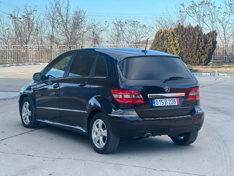 Mercedes-Benz B 180 Avtomat Evro 5 2010, снимка 7 - Автомобили и джипове - 48869513