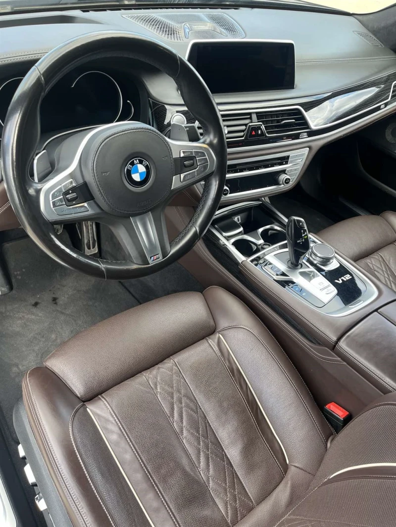 BMW 760 xDrive Sedan, снимка 6 - Автомобили и джипове - 48962151