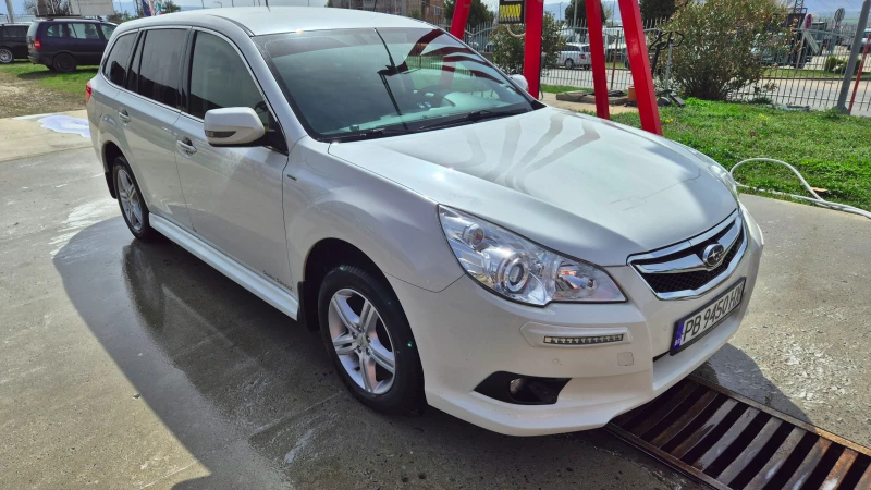 Subaru Legacy Swiss, снимка 8 - Автомобили и джипове - 49594456