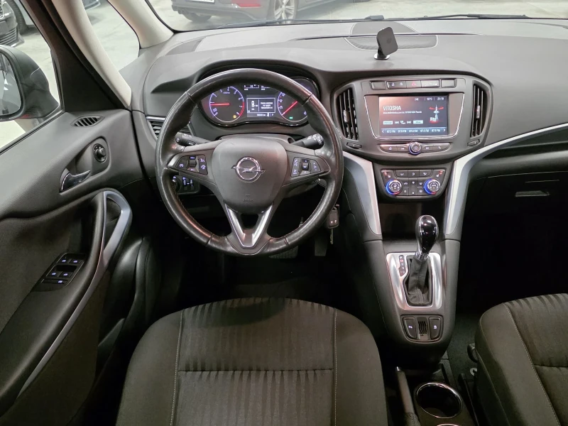 Opel Zafira Швейцария | 7 места | Автоматик | Камера, снимка 11 - Автомобили и джипове - 52333160