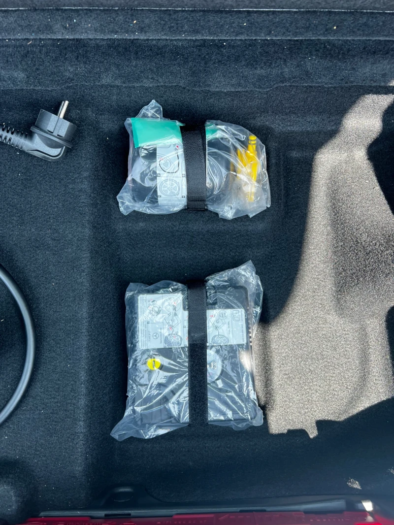 Mercedes-Benz E 300 E300de facelift, снимка 12 - Автомобили и джипове - 52802339