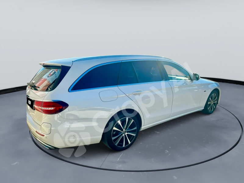 Mercedes-Benz E 300 E300de facelift, снимка 6 - Автомобили и джипове - 52802339