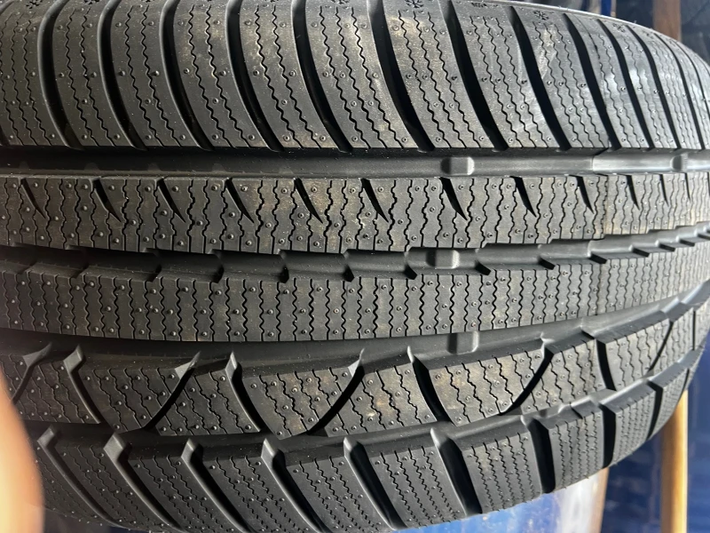 Mercedes-Benz E 300 E300de facelift, снимка 6 - Автомобили и джипове - 52802339