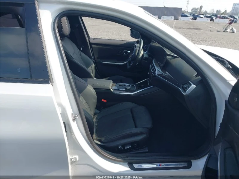 BMW 330 E / XDRIVE , снимка 7 - Автомобили и джипове - 52816854