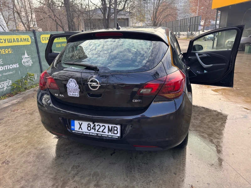 Opel Astra, снимка 4 - Автомобили и джипове - 52861515