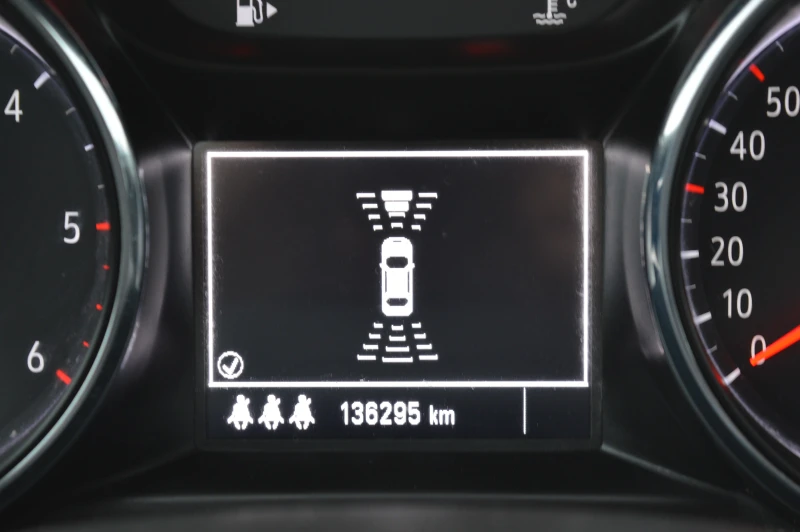 Opel Astra 1.6CDTI-EURO6B-NAVI, снимка 13 - Автомобили и джипове - 53123334