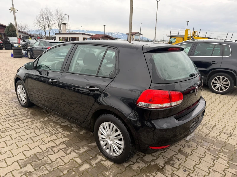 VW Golf 1.6i EURO 5, снимка 8 - Автомобили и джипове - 53560488