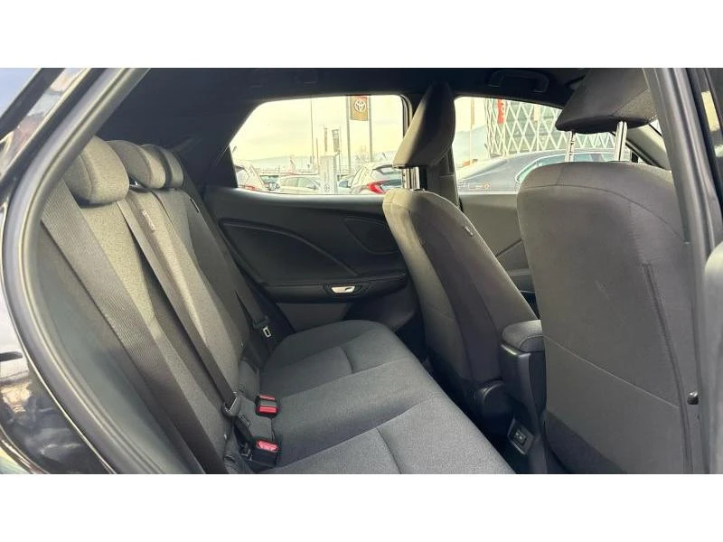 Lexus LBX 1.5 HSD BUSINESS, снимка 7 - Автомобили и джипове - 52847025