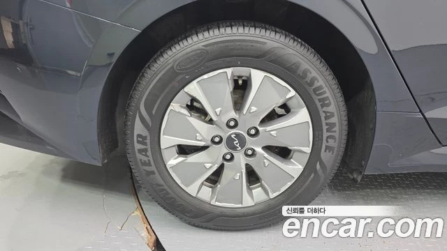 Kia K5, снимка 5 - Автомобили и джипове - 56082488