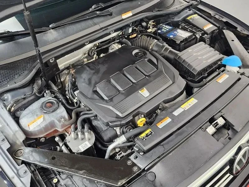 VW Passat, снимка 6 - Автомобили и джипове - 56687932