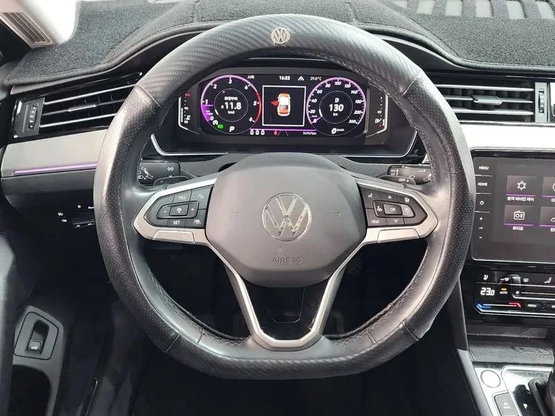VW Passat, снимка 13 - Автомобили и джипове - 56687932