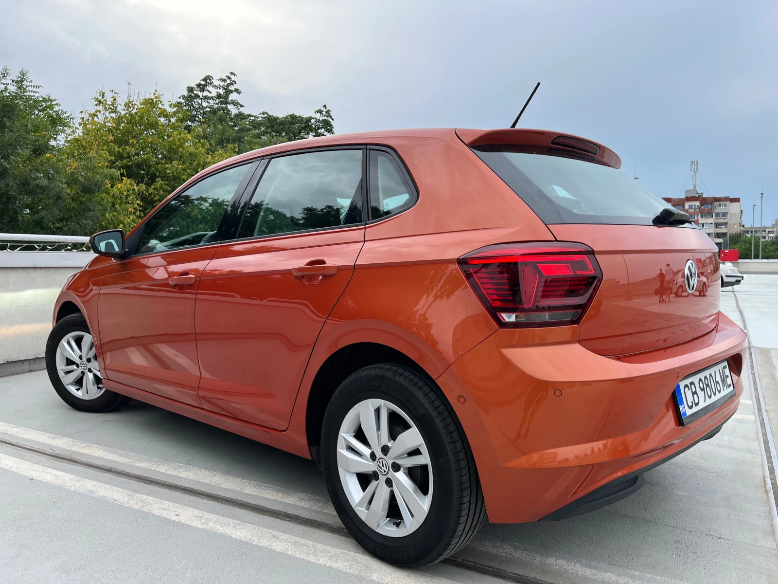 VW Polo 1.6 TDI Highline LED - изображение 6