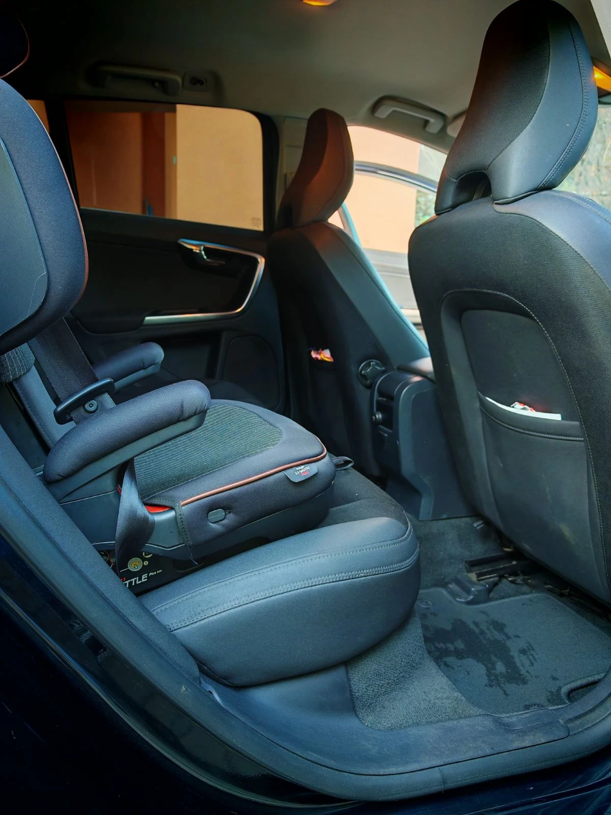 Volvo V60 D3 - изображение 9