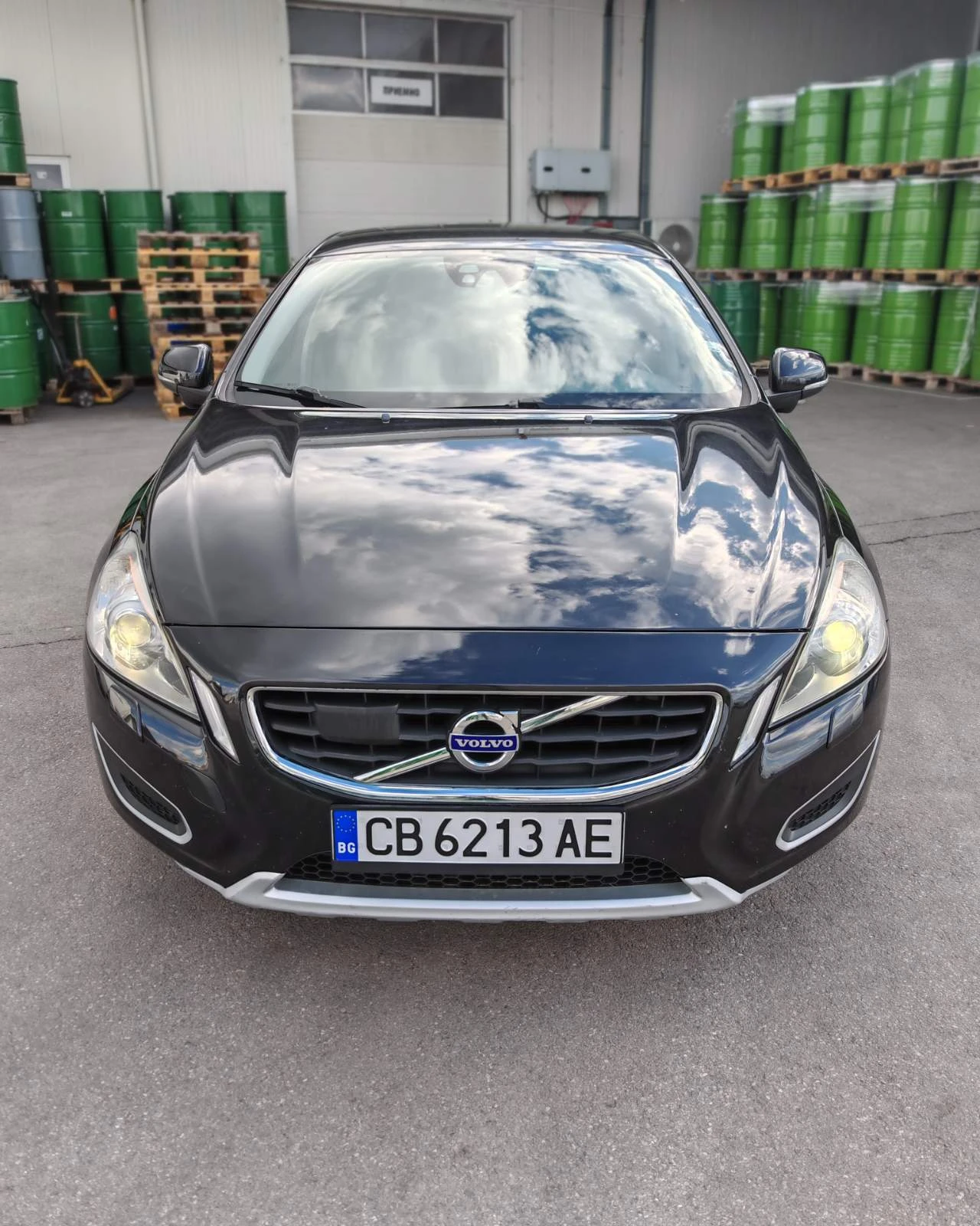 Volvo V60 D3 - изображение 6