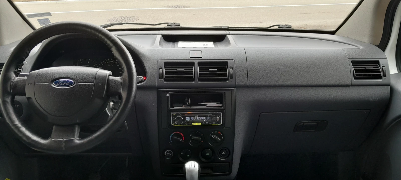 Ford Connect 1.8TDCI  - изображение 6