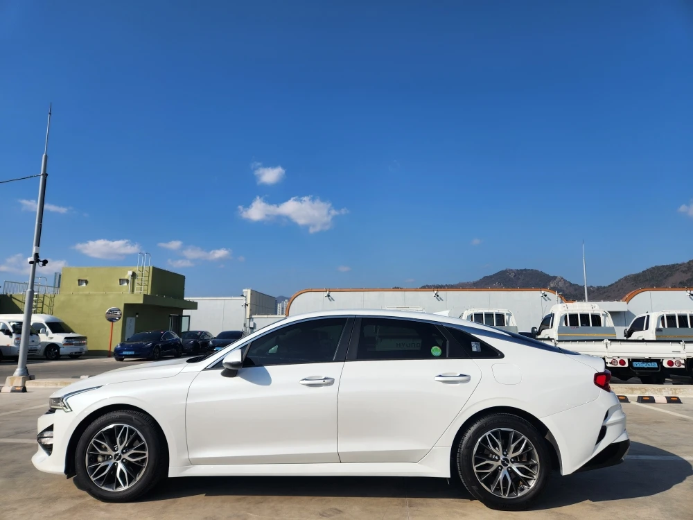 Kia K5 2.0 LPI - изображение 2