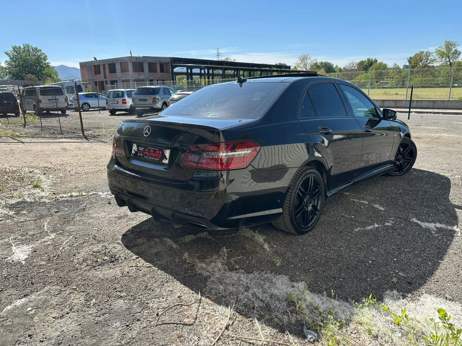 Mercedes-Benz E 350  - изображение 6