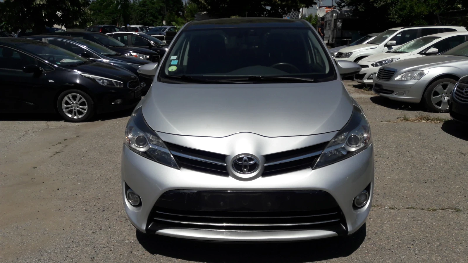 Toyota Verso 1.6D-4D - изображение 2