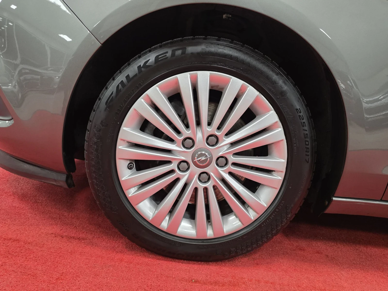 Opel Zafira  | 7  |  |  | Mobile.bg   10