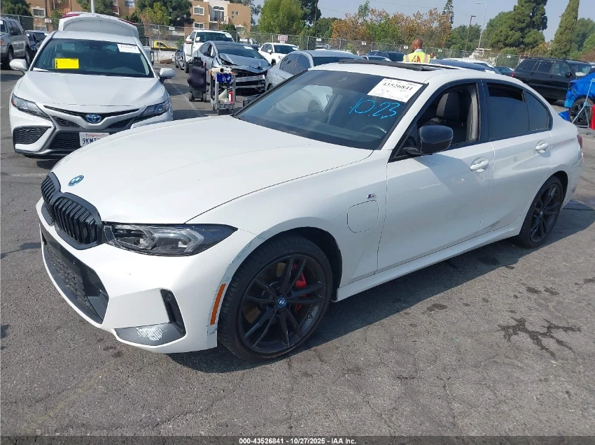 BMW 330 E / XDRIVE  - изображение 3