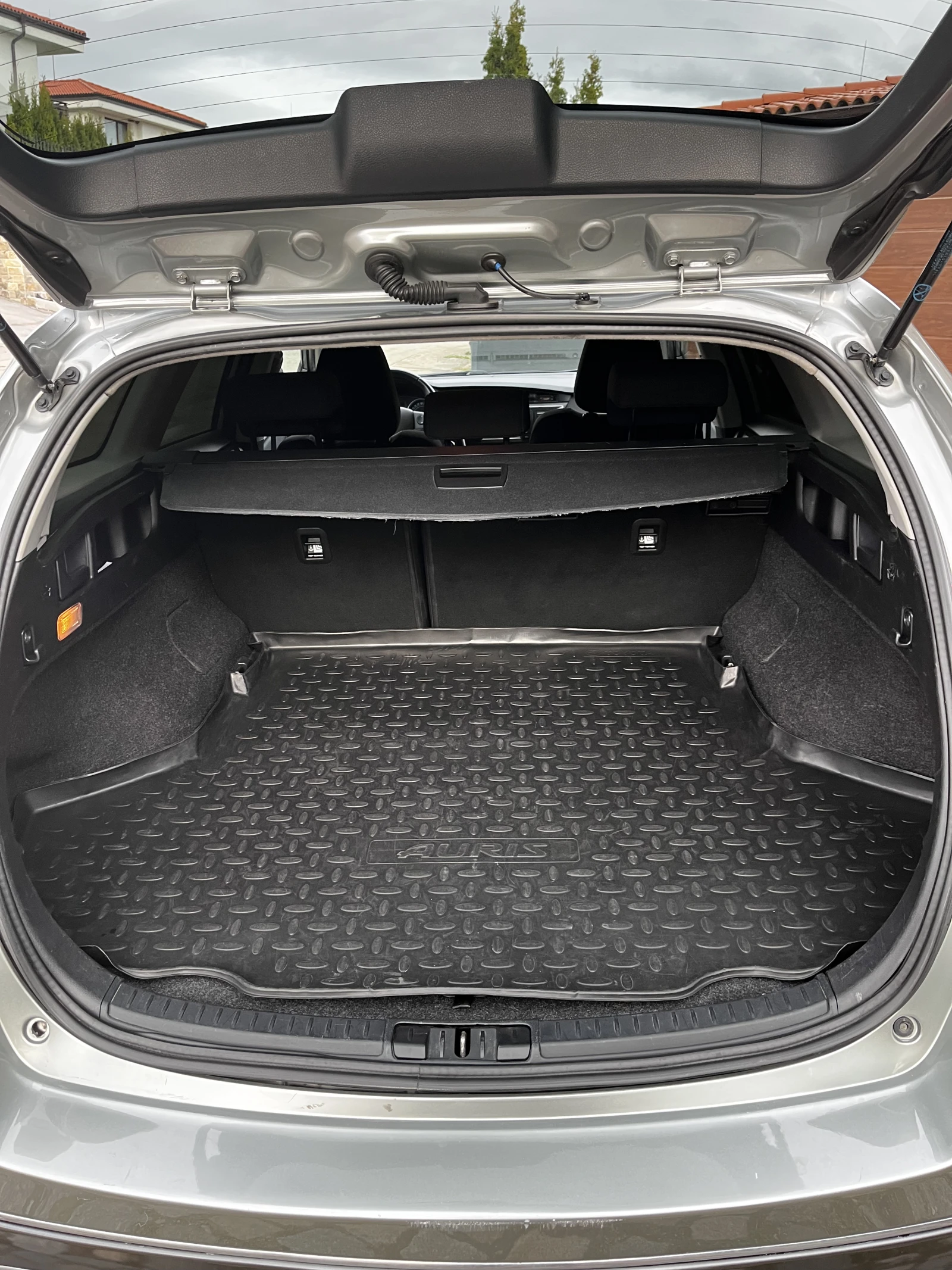 Toyota Auris Turing Sport - изображение 10