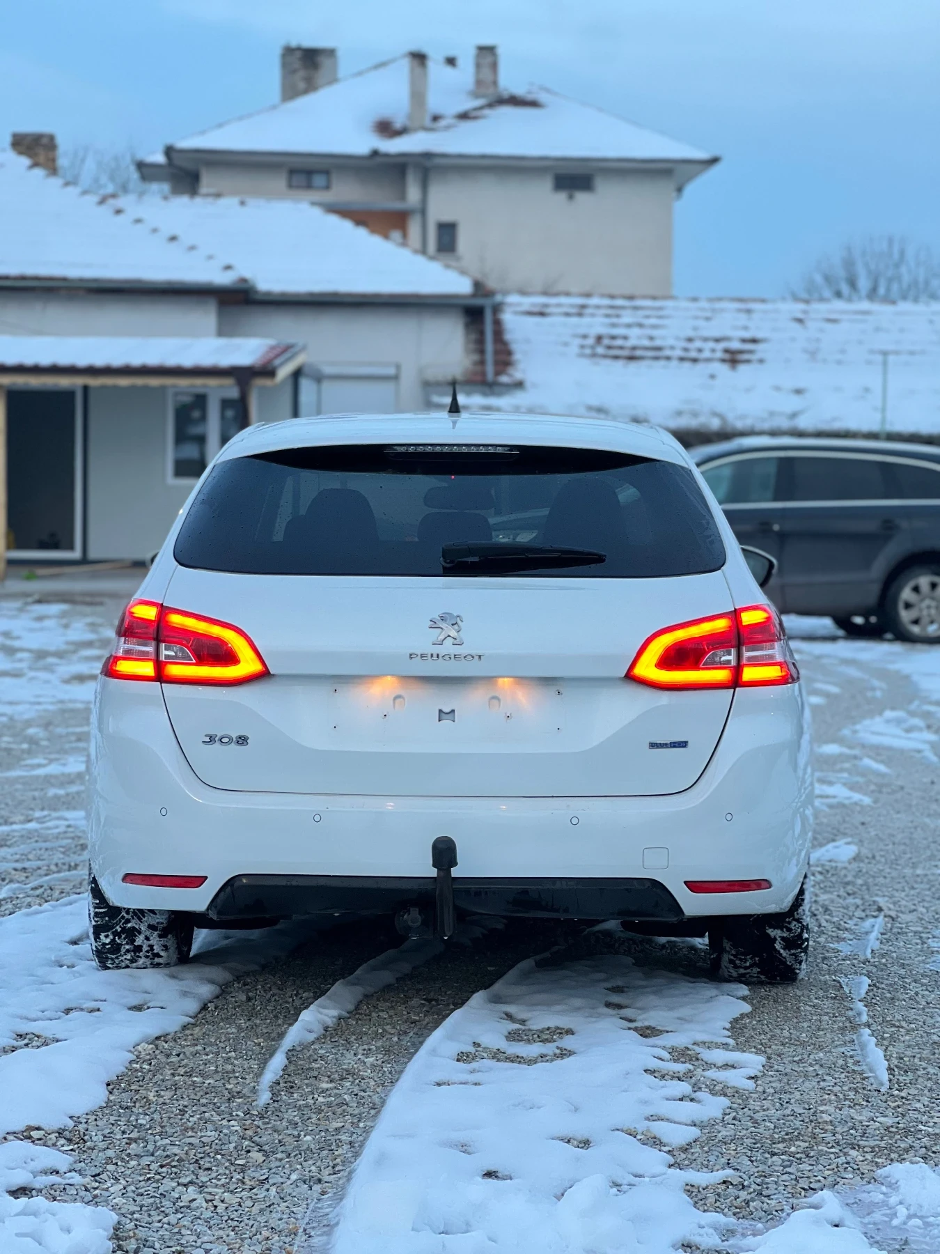 Peugeot 308 308 SW 1.6 HDi 120 к.с., 2015 г. Бяла перла - изображение 6