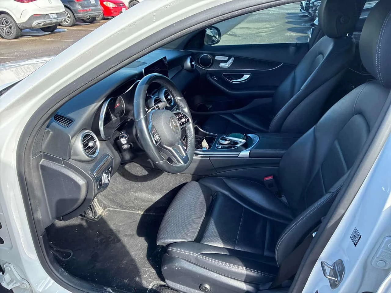 Mercedes-Benz C 300 CARFAX/PANO/ОТ ПРЕДСТАВИТЕЛСТВО НА MERCEDES  - изображение 7