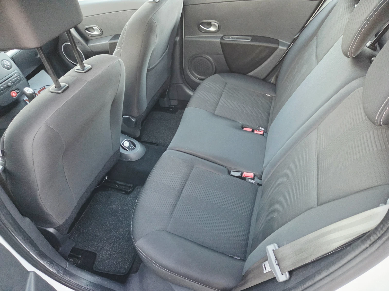 Renault Clio 1, 200 EURO5, снимка 11 - Автомобили и джипове - 53749899