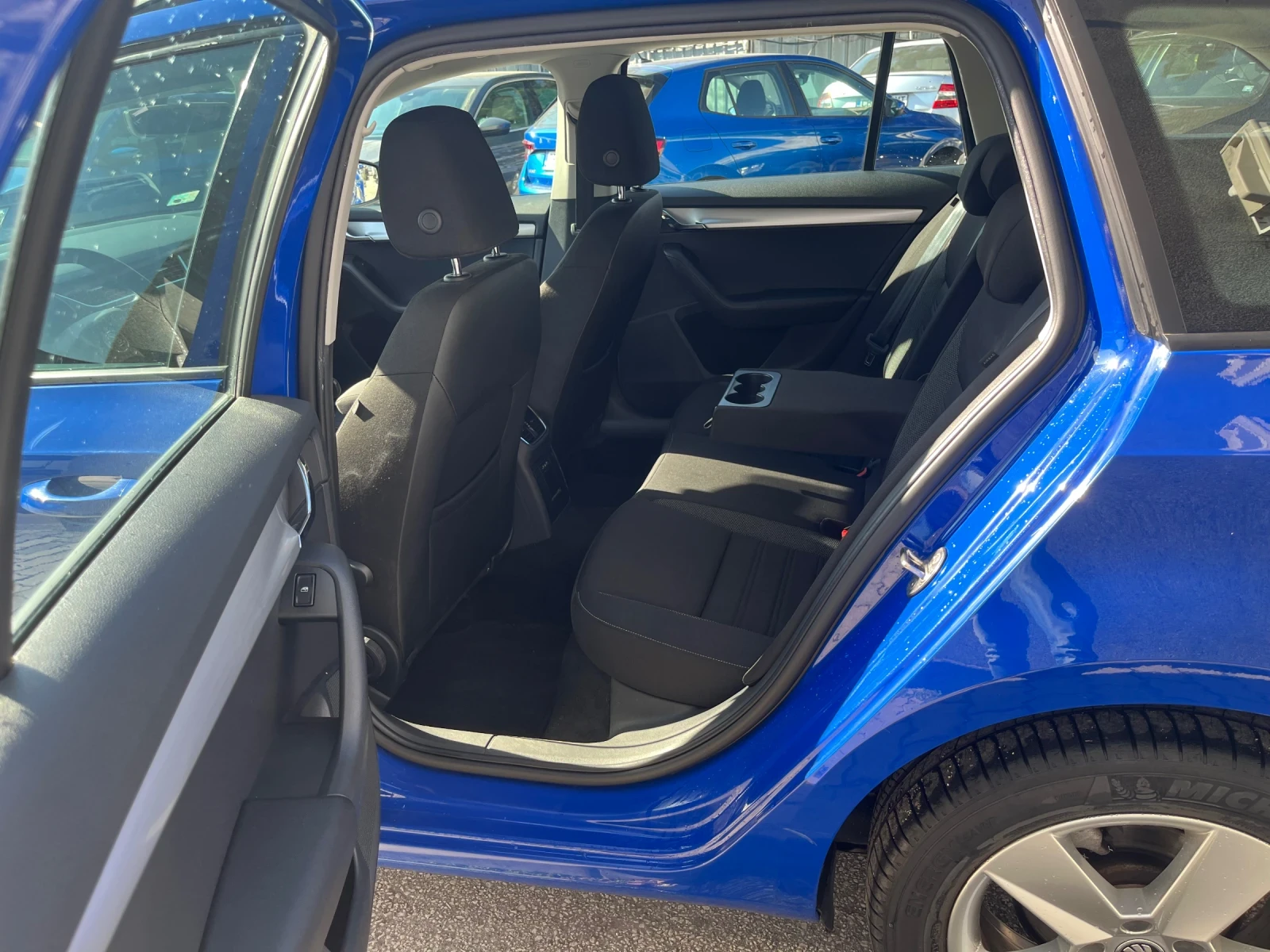 Skoda Octavia 1.5 TSI 7DSG, снимка 5 - Автомобили и джипове - 53814556