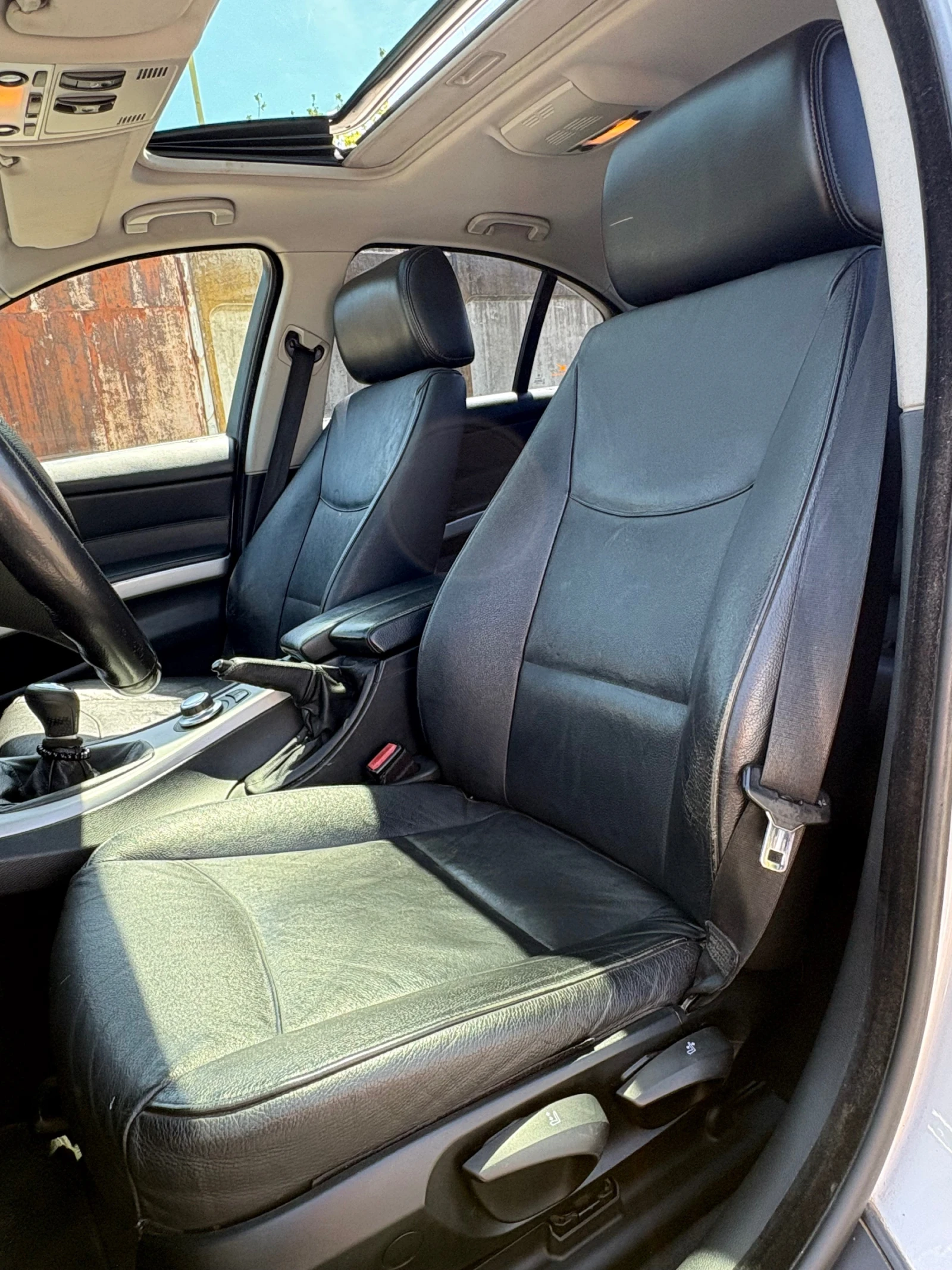 BMW 325 E90, снимка 5 - Автомобили и джипове - 54317101