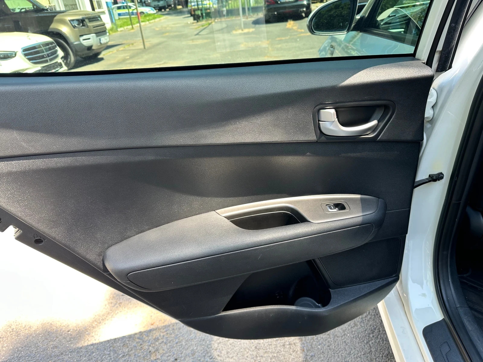 Kia K5 LPG fabricna, снимка 16 - Автомобили и джипове - 54440775