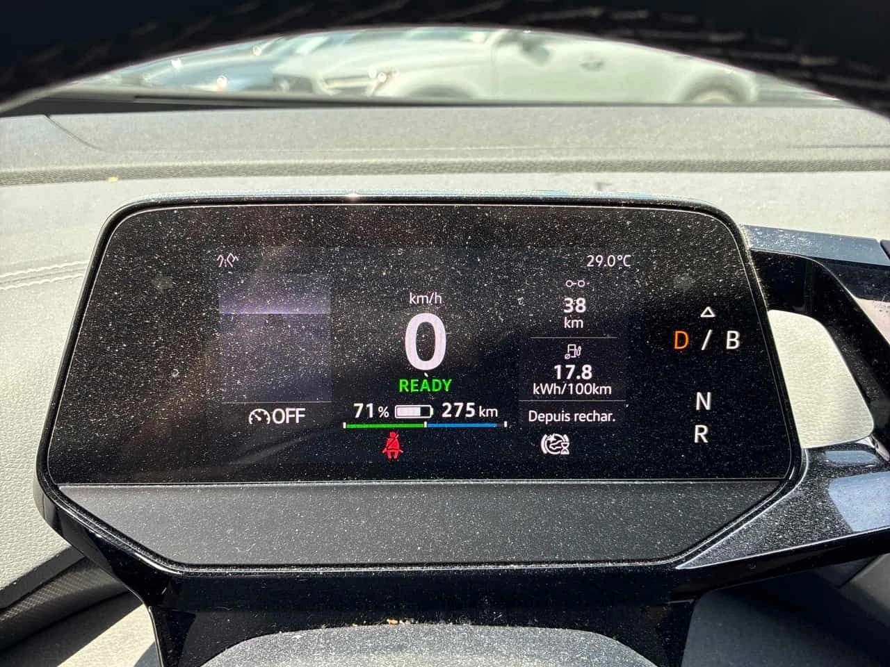 VW ID.4 PRO * ГЛАВНО ПРЕДСТАВИТЕЛСТВО НА VOLVO* , снимка 8 - Автомобили и джипове - 54913946