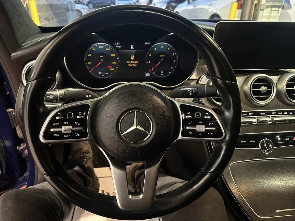 Mercedes-Benz C 300 2019 Mercedes-Benz C-Class C 300 Coupe 4MATIC, снимка 11 - Автомобили и джипове - 54963334