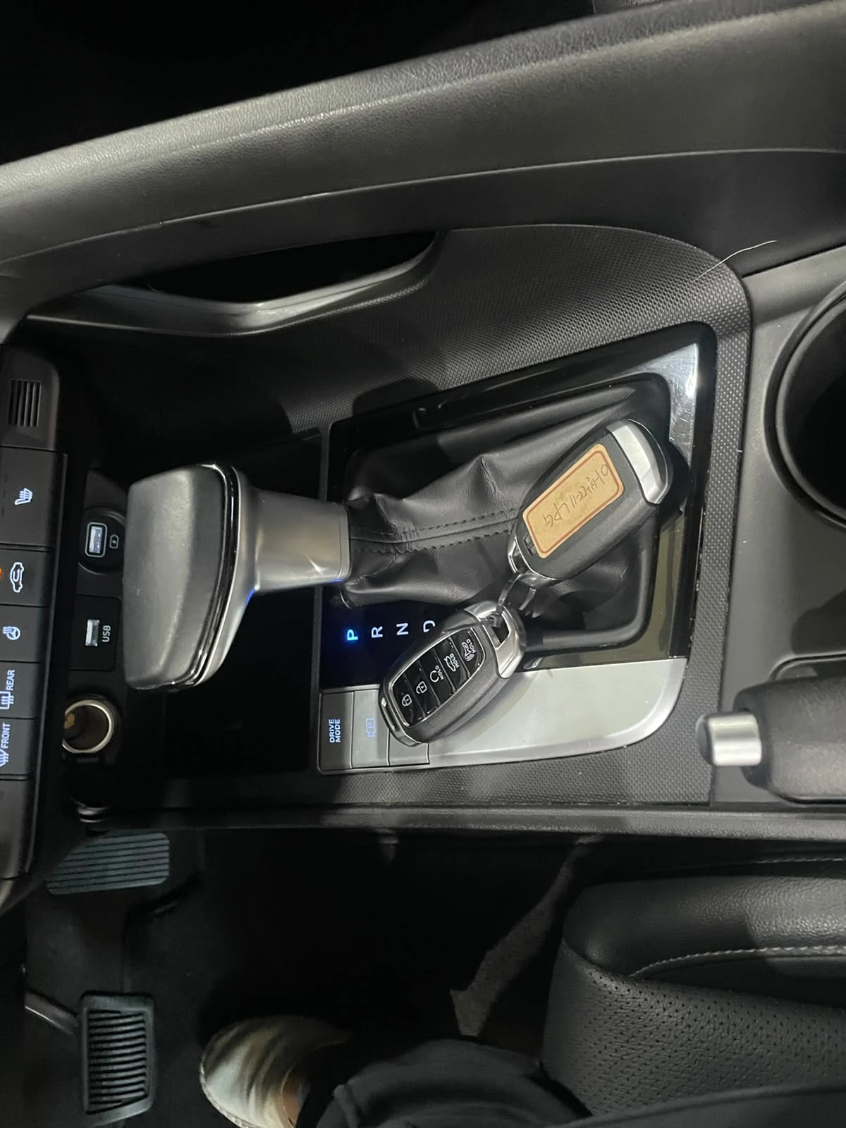 Hyundai Elantra 1.6 LPG ! Smart !, снимка 16 - Автомобили и джипове - 55281721