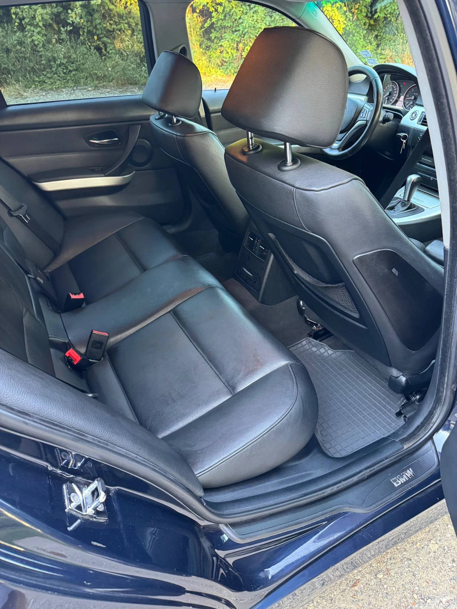 BMW 330 Xd, снимка 9 - Автомобили и джипове - 55494879