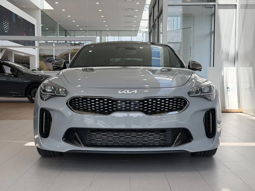 Kia Stinger * GT * KEYLESS * Автокредит * (Цена до България)