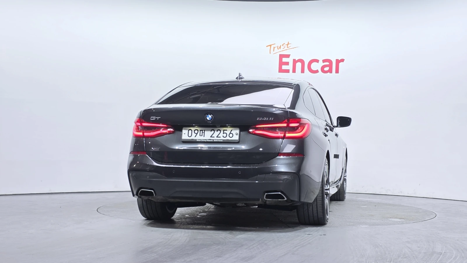 BMW 640 360* BLIND SPOT* HUD* SOFT CLOSE* ЛЮК* КРАЙНА ЦЕНА, снимка 4 - Автомобили и джипове - 55593872