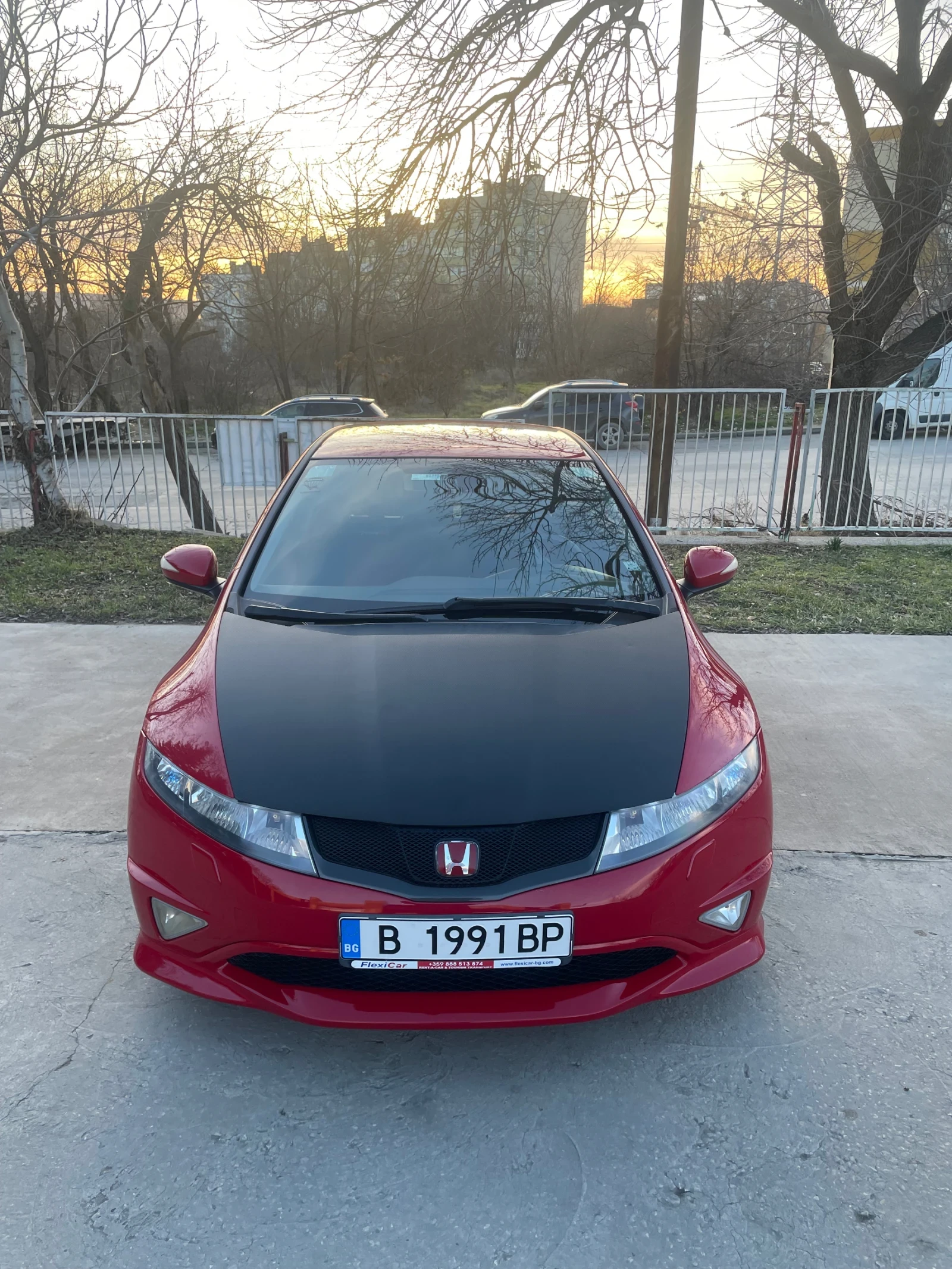 Honda Civic Type R, снимка 2 - Автомобили и джипове - 55727520