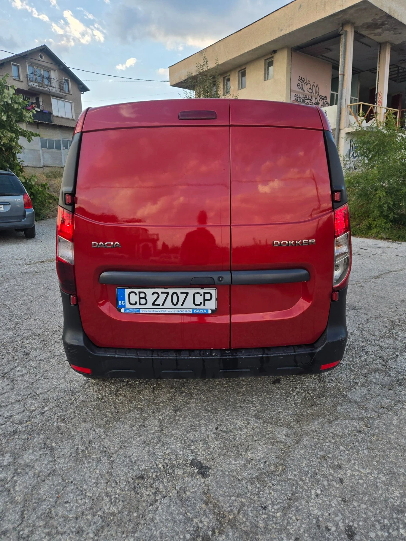 Dacia Dokker 1.6 газ бензин 2021г., снимка 4 - Автомобили и джипове - 55826156