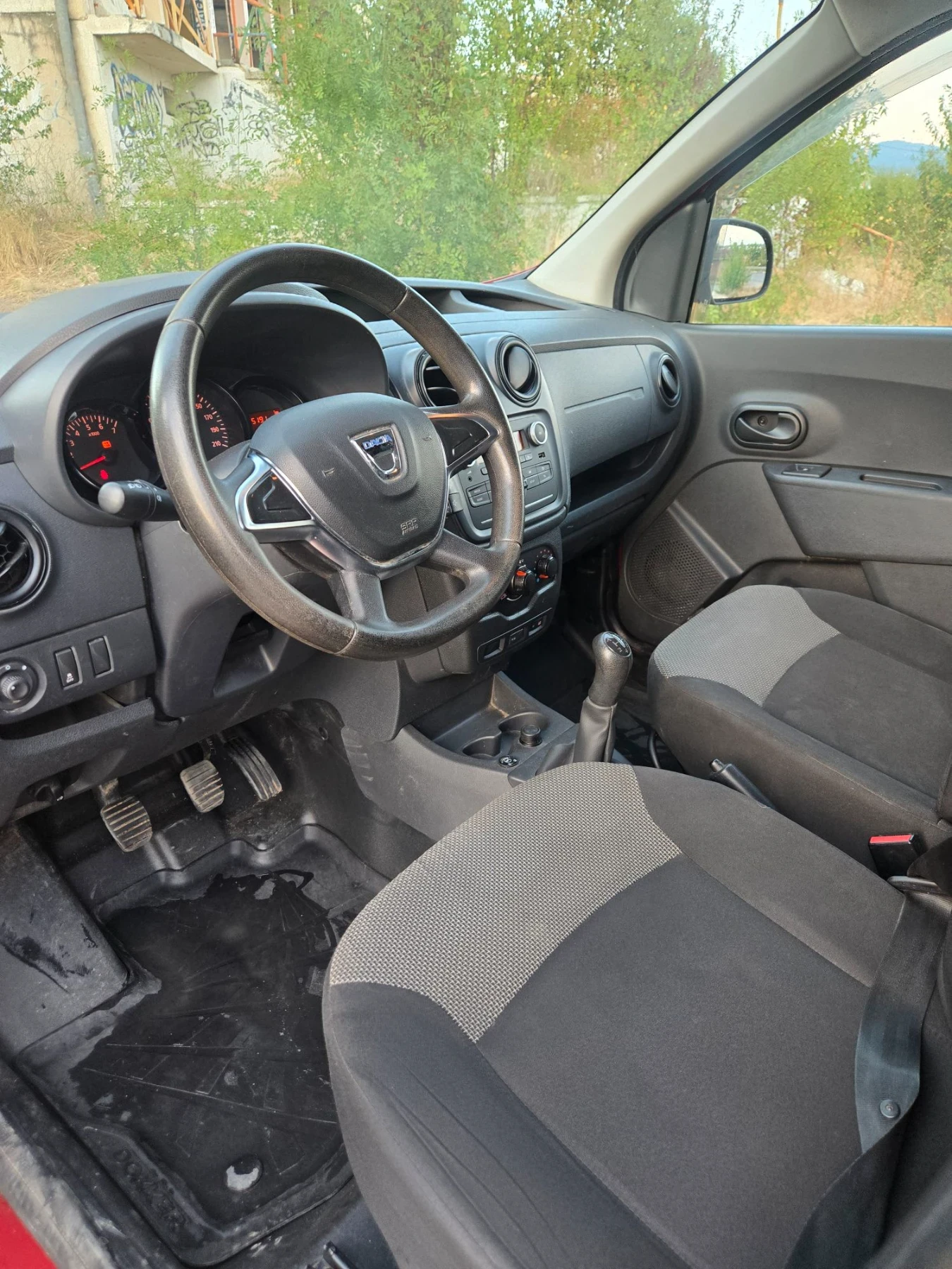 Dacia Dokker 1.6 газ бензин 2021г., снимка 14 - Автомобили и джипове - 55826156