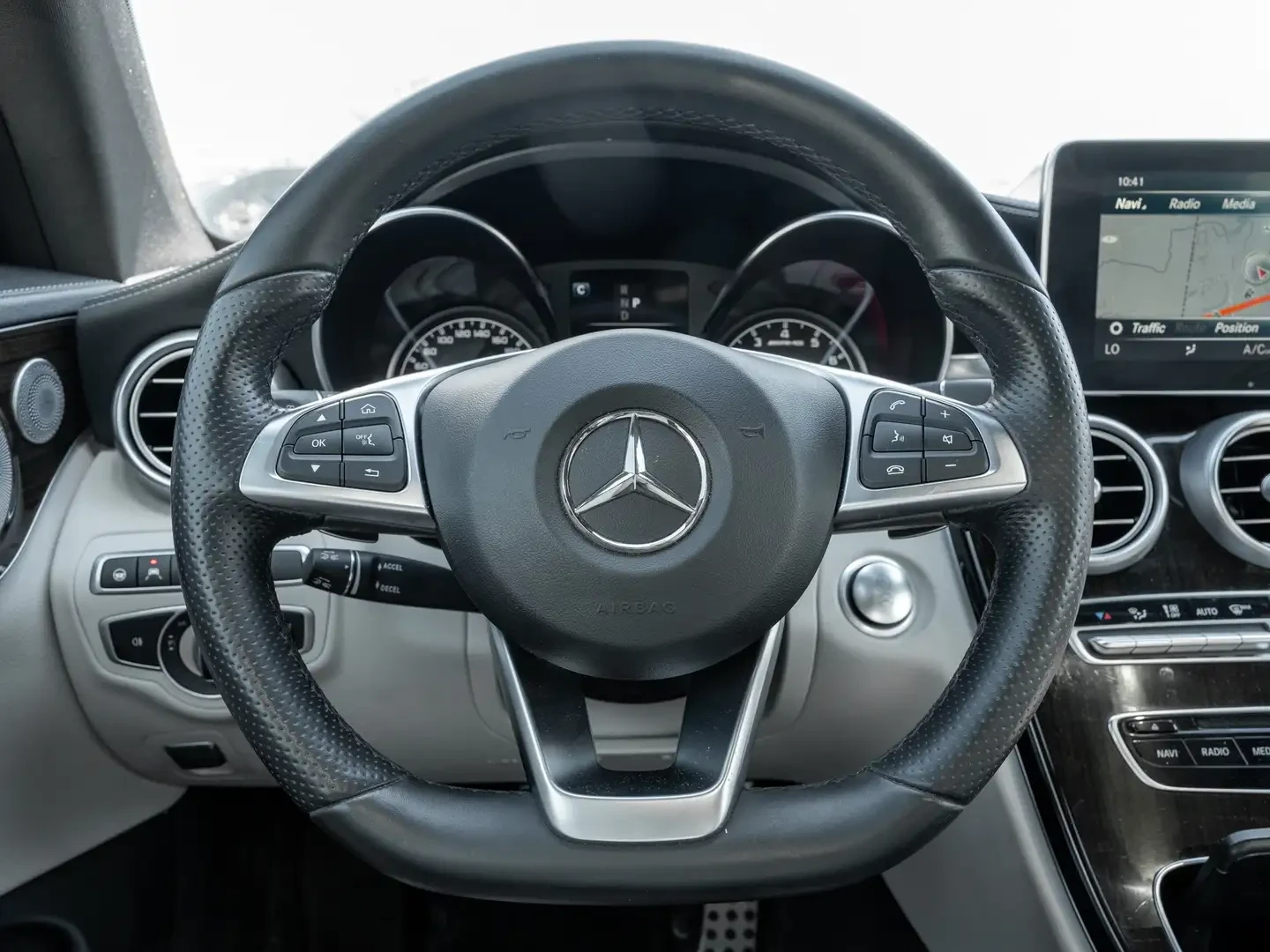 Mercedes-Benz C 43 AMG * AMG * 4MATIC* distronic* подгрев* 360* burmester, снимка 9 - Автомобили и джипове - 55952374