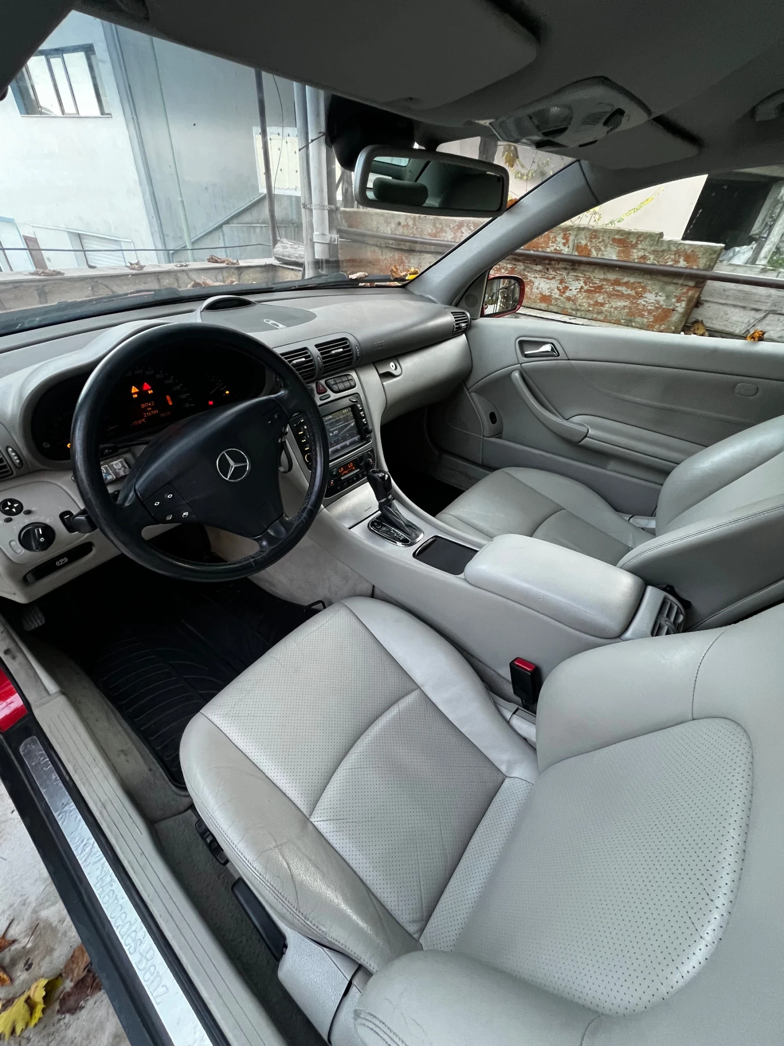 Mercedes-Benz C 200 C200 kompressor, снимка 5 - Автомобили и джипове - 56252325