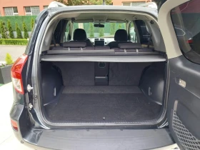 Toyota Rav4 2.2 D4D 136ks/4x4/НАВИ/TOP/, снимка 17