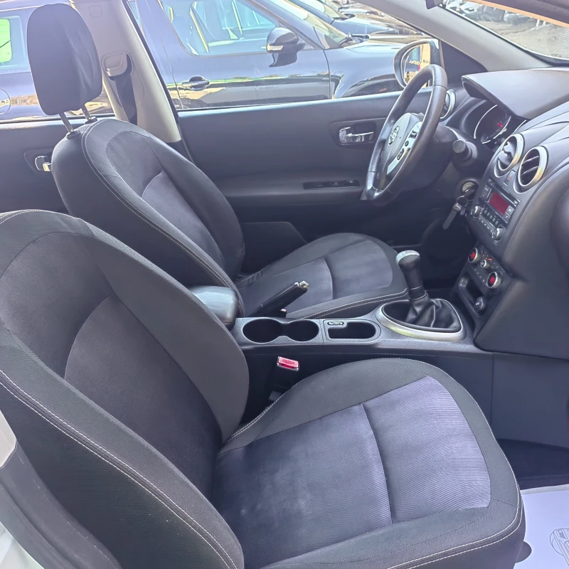 Nissan Qashqai 1.6i газ/бензин, снимка 10 - Автомобили и джипове - 47384821